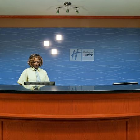 Holiday Inn Express Hotel And Suites Fairfield-North By Ihg Экстерьер фото